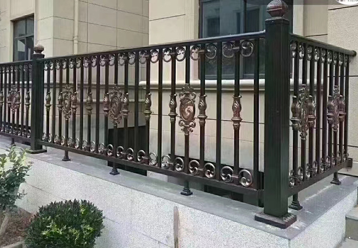 阳台护栏